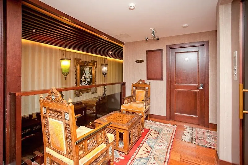 Burckin Hotel Istanbul 4*,
